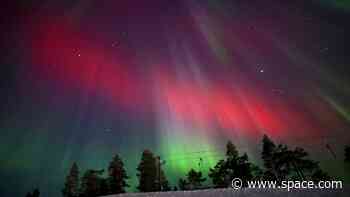 New Year's northern lights delight as powerful solar storms spark auroras across central US and Europe (photos)