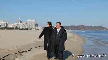 „Mit einem breiten Lächeln“: Kim Jong-un „ergötzt“ sich an eigenem Tourismus-Projekt