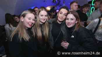 Ausgezeichnete Stimmung in der Sonderbar Wasserburg bei der Silvesterparty