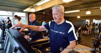 45 kilo tillen, hangen aan stang en roeien: Nol (87) en Henk (82) werken zich drie keer per week in het zweet