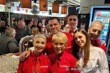 Café Het Glazen Huis verwelkomt klanten met groot feest op nieuwjaarsdag