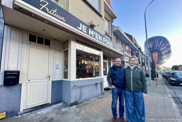 Valerie (48) en Jürgen (49) openen tweede vestiging van frituur Je M’en Fous: “Dit hadden we nooit gedacht na de zware brand”