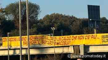 Uno striscione accende la settimana del derby. Al Tre Fontane i tifosi per fomentare i calciatori