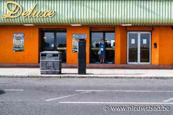 Photo Caffee toont kleurrijk Hastings