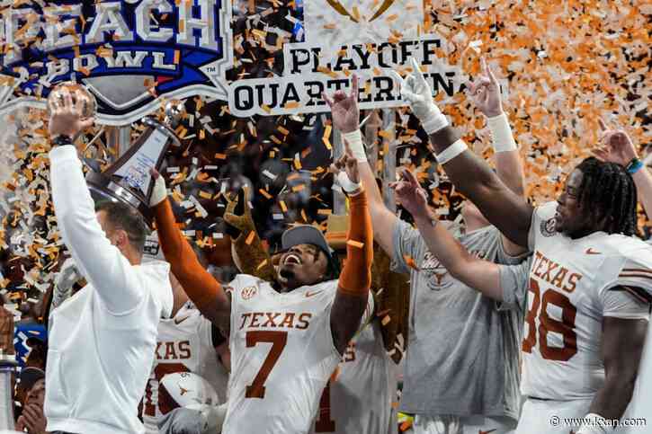 Photos: Fans, players celebrate Longhorns' Peach Bowl win