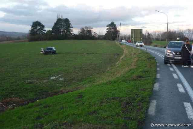 Ongeval met vier wagens zorgt voor verkeershinder op N60, als bij wonder geen gewonden