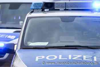 Nach Kollision mit Lkw: Autofahrer gestorben