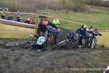 Kinderen leven zich uit op parcours Cyclocross Gullegem: “Lastiger dan het er op tv uitziet”