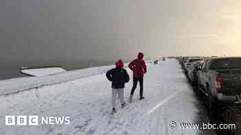 Rail and roads hit as cold moves across country