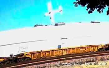 Plane crashes into Southern California building; 2 dead, 18 hurt