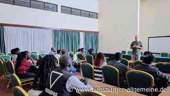 Vorstellungsgespräche in Kenia: Busfahrer und Pflegekräfte gesucht