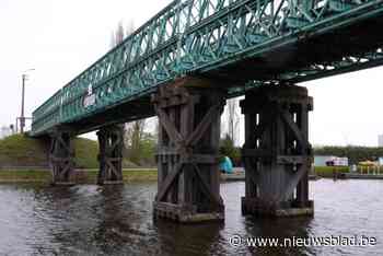 Het leger bouwde ze als ‘tijdelijke’ oplossing in de jaren ‘70: metalen brug wordt na vijftig jaar eindelijk vervangen