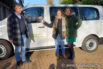 Nieuw elektrisch minibusje voor OCMW