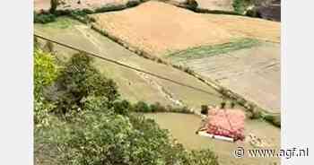 Uien binnenhalen met de kabelbaan