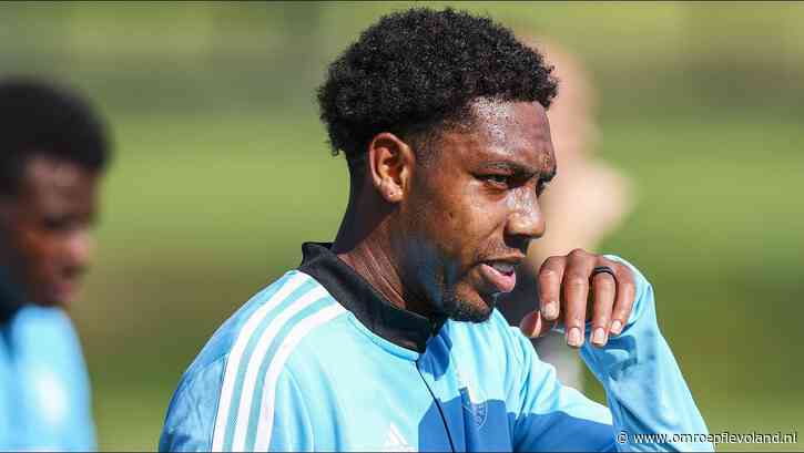 Almere - Van kanker herstelde Boëtius traint mee bij Almere City FC