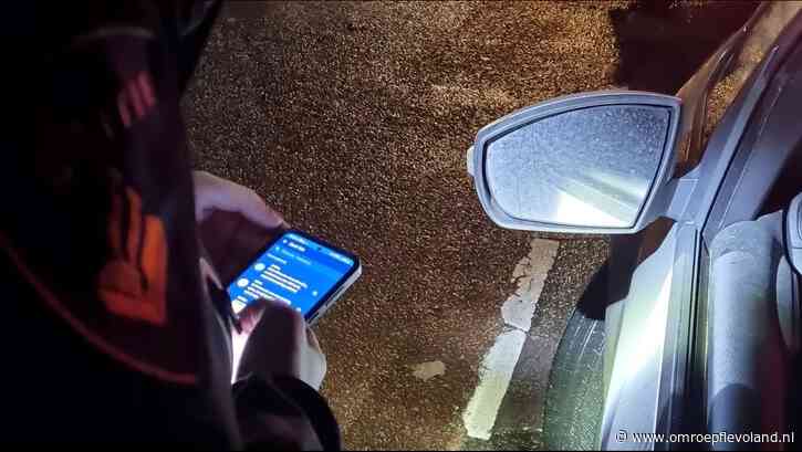 Noordoostpolder - Asociaal rijgedrag op A6: rijbewijzen ingevorderd
