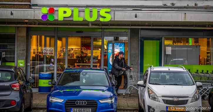 Zo koelbloedig was de verdachte seriemoordenaar: als politie hem in winkel controleert, geeft hij geen krimp