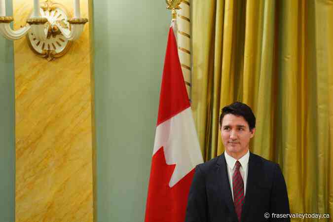 Liberal caucus to meet Wednesday as calls mount for Trudeau to resign