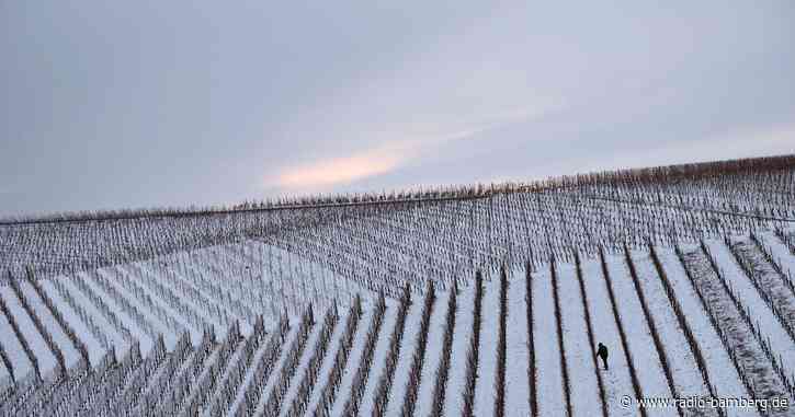 Glättegefahr in Bayern – Neuschnee zum Sonntag