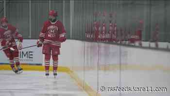 Mankato West rebounds after hockey sticks were stolen from team bus