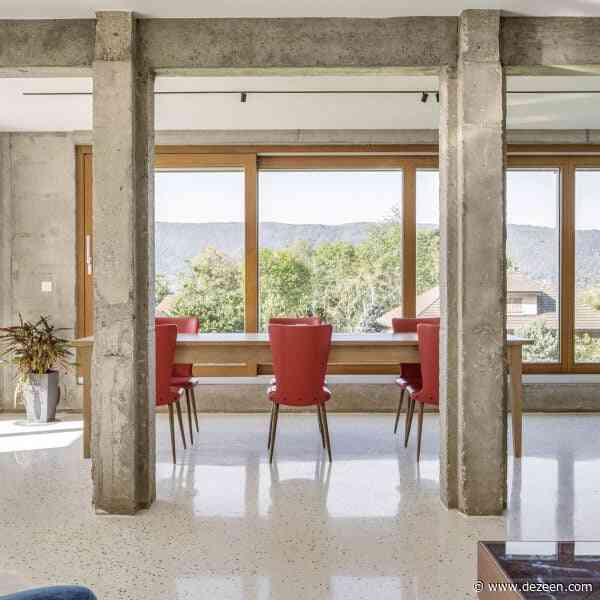 Atelier Archiplein updates 1960s lakeside villa in France