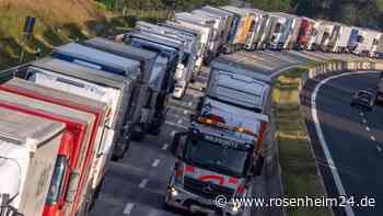 Brenner-Transit und Blockabfertigung: Wie schlimm ist 2025 die Stau-Prognose für das Inntal?