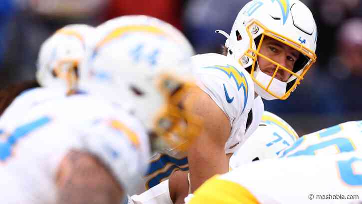 How to watch Chargers vs. Raiders online