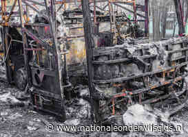 Bus met middelbare scholieren brandt uit, niemand raakte gewond