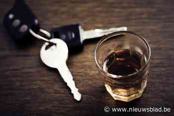 Beperkte boete voor werfleider die fles gin soldaat maakte en met firmawagen tegen voorligger botste