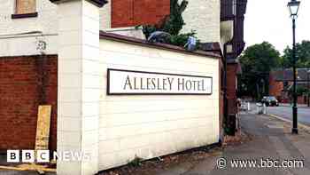 Fire-damaged historic hotel now 'beyond repair'
