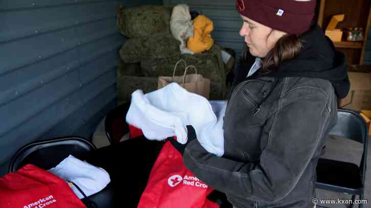 Nonprofit takes emergency kits to homeless community during freeze