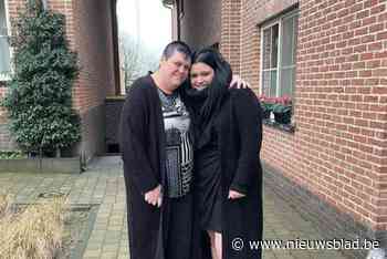 Hayley (21) start crowdfunding voor mama Els (48): “Mijn mama heeft bergen verzet, maar staat nu op het punt te verdrinken”