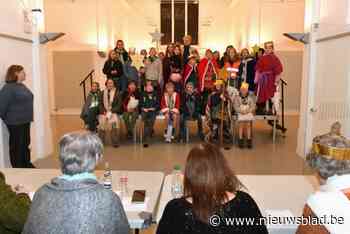 173 koningen trotseren stormweer en treden op als in The Voice