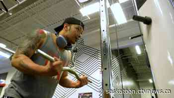 'Be kind to yourself': How to stick to your New Year’s resolution