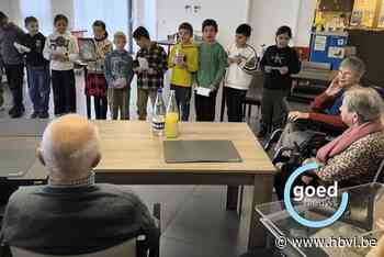 Leerlingen FLX basisonderwijs schrijven nieuwsjaarsbrieven voor senioren Leopoldpark