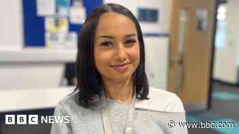 College helps students with phone call phobia