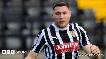 Carlisle re-sign striker Scott from Notts County