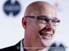 Rob Kamphues presenteert SBS-show De Klassenavond