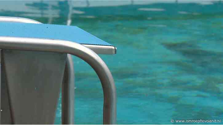 Almere - Kogel na zestien jaar door de kerk: Almere krijgt openluchtzwembad