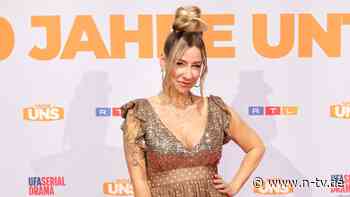 "Musste da ganz allein durch": "Unter uns"-Star Isabell Hertel brach nach Tumor-OP zusammen