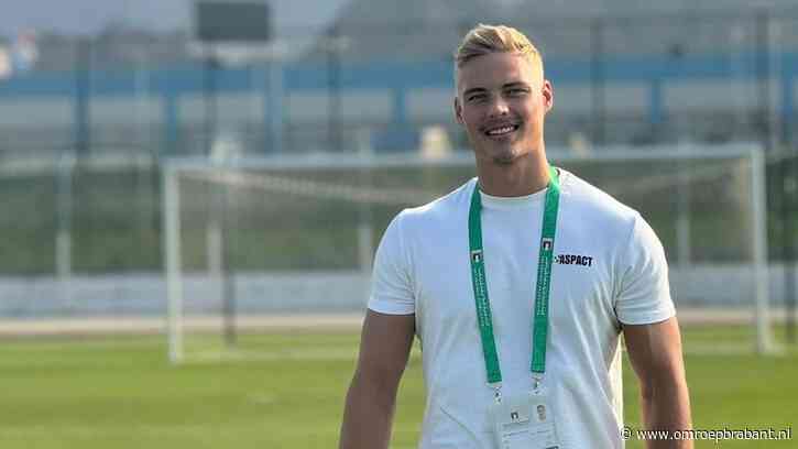 Bram is voetbalprof in de hitte: 'Soms een kwestie van overleven'
