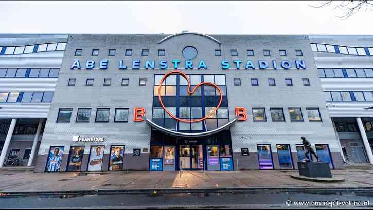 Almere - KNVB zwicht voor 'moreel appel' op burgemeester Heerenveen: wedstrijd tegen City verplaatst