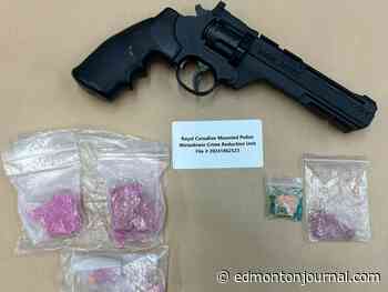 Wetaskiwin RCMP seize drugs and imitation firearm searching for stolen vehicle