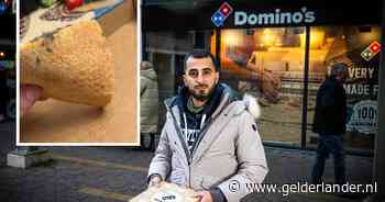 Rebaz kreeg beschimmelde pizza, maar geen excuses: ‘Hele weekend overgegeven, ben twee kilo afgevallen’