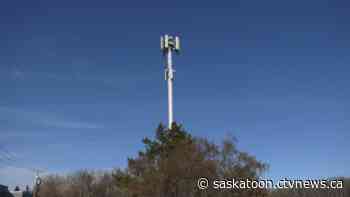 Saskatoon residents oppose cell tower precedent