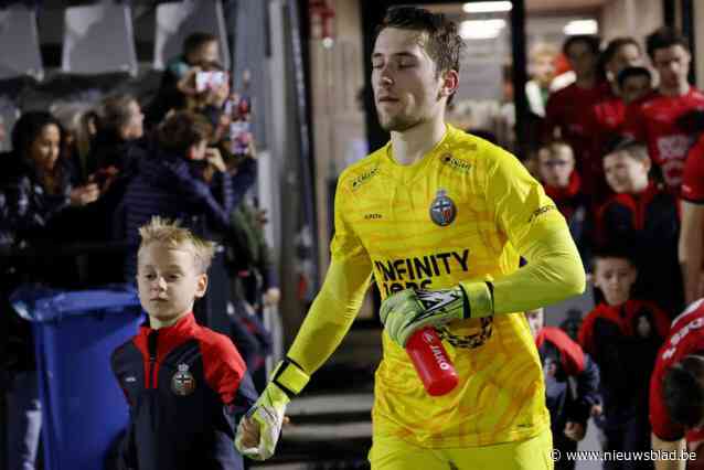 Zaterdag eerst examen chemie, en dan staat Kenny Deré weer tussen de palen bij Mandel United: “Ach, als doelman sta je altijd onder druk”