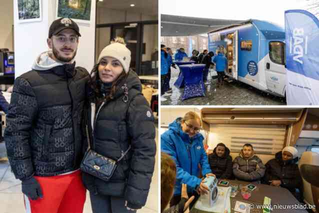 VDAB, stad en OCMW Lier maken Lierenaars warm voor job in schoonmaaksector: “Poetsmobiel laat werkzoekenden kennismaken met knelpuntberoep”
