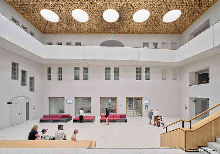 Aufgefrischtes Rathaus in Frankfurt (Oder) - Sanierung und Umbau von ff-Architekten