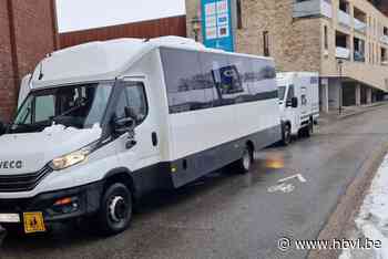 Geldtransport en schoolbus botsen in Tongeren