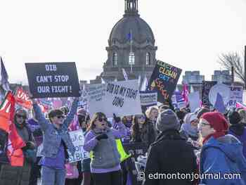 Edmonton Public Schools support staff issue strike notice
